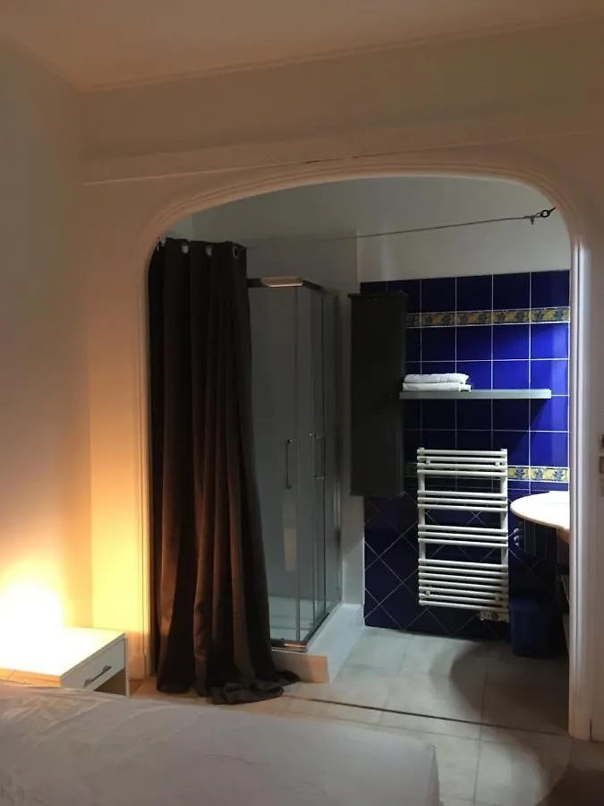 Pres De La Plage Ensoleille Apartment Juan-les-Pins